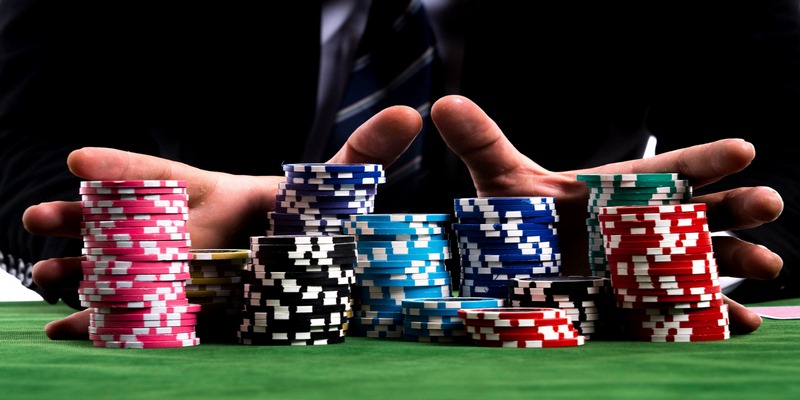 Cách để chơi Poker thường dùng